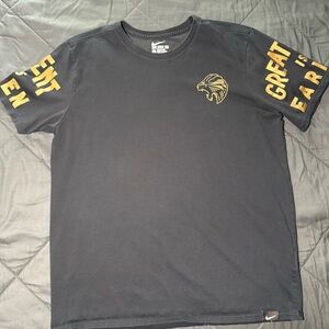 Size L LeBron James "Greatness Is Earned" “Talent Is Given Black Nike LBJ Shirt